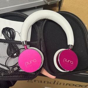 Puro BT2200 Pink and White On-Ear Headphones Sleek Design
